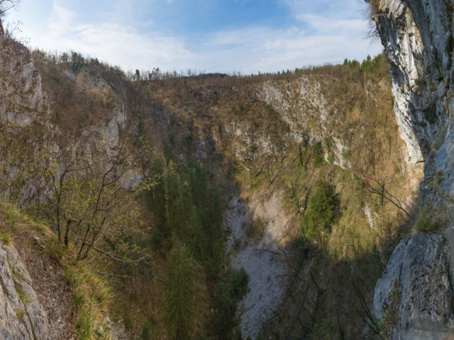 Die Doline Unška Koliševka