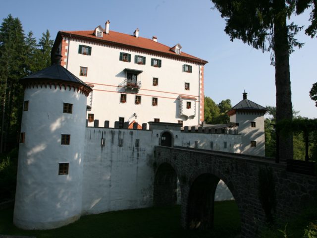 Das Schloss Snežnik