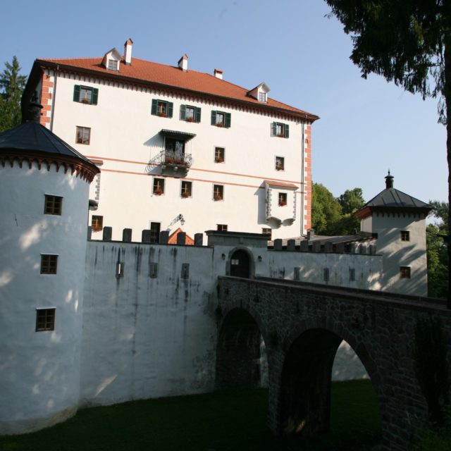 Das Schloss Snežnik