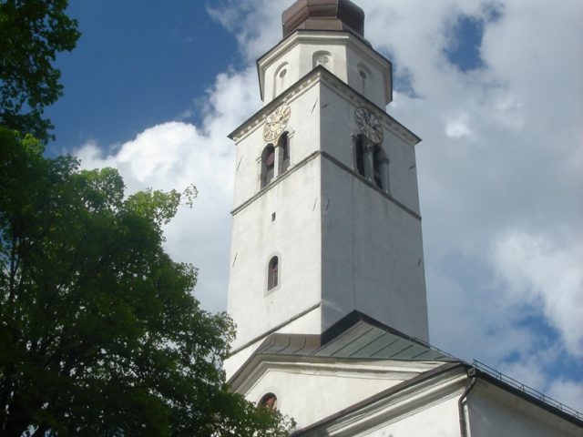 Cerknica, Tabor, Kirche Maria Himmelfahrt