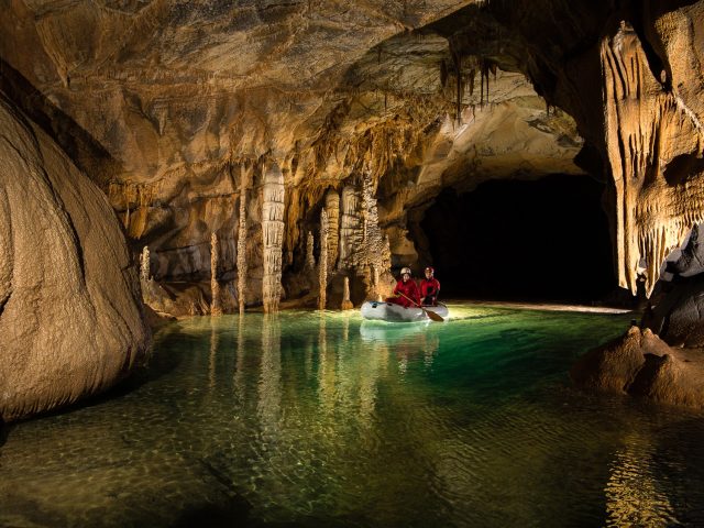 Cross Cave