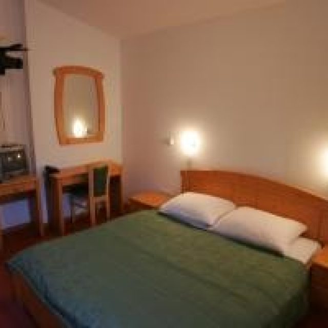 Hotel rakov Škocjan 3*